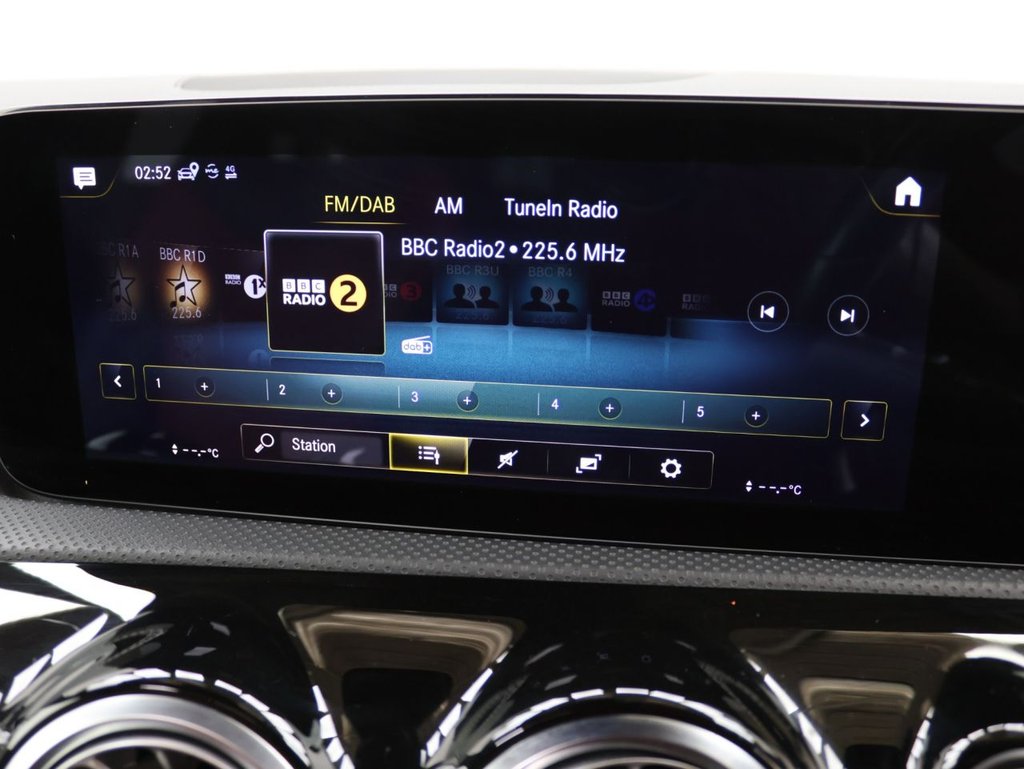 Used Mercedes-Benz CLA 2022 for sale - 76300995: Photo 14