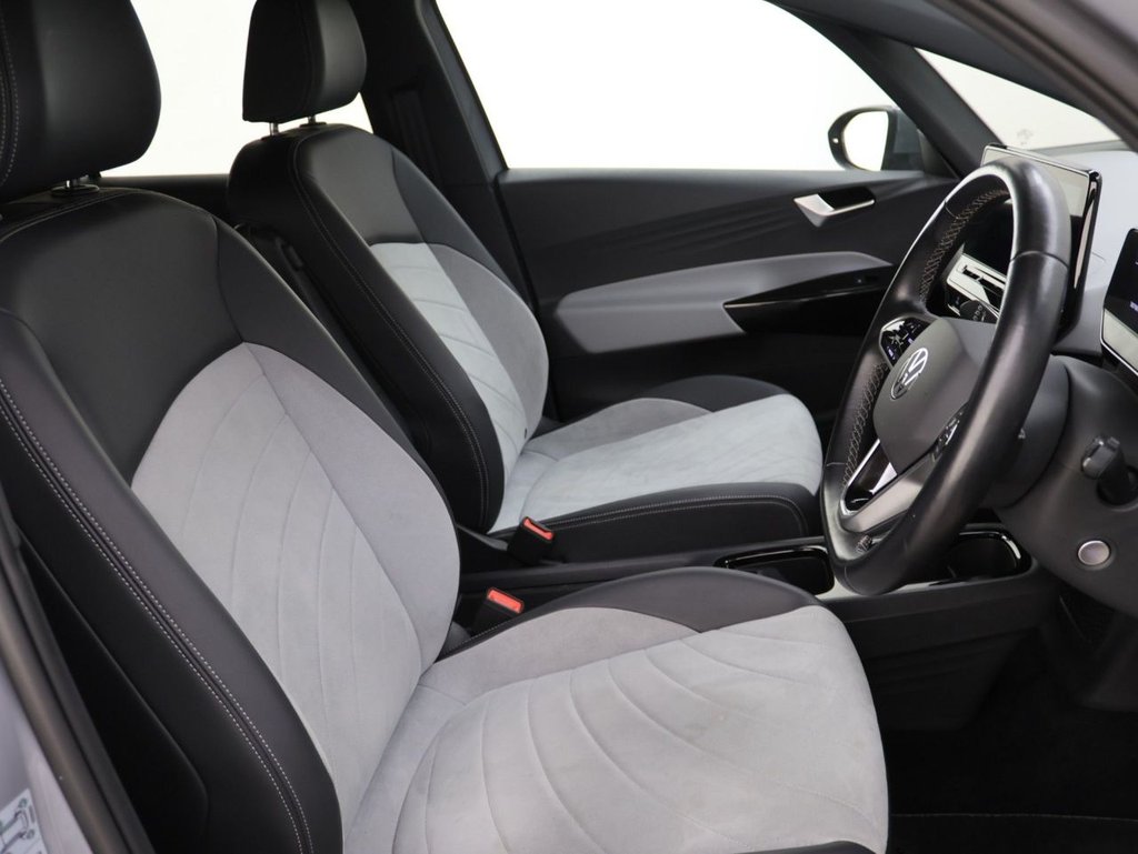 Used Volkswagen ID.3 2023 for sale - 76542087: Photo 13