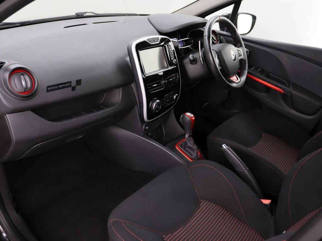 Used Renault Clio 2015 for sale - 76301141: Photo 23