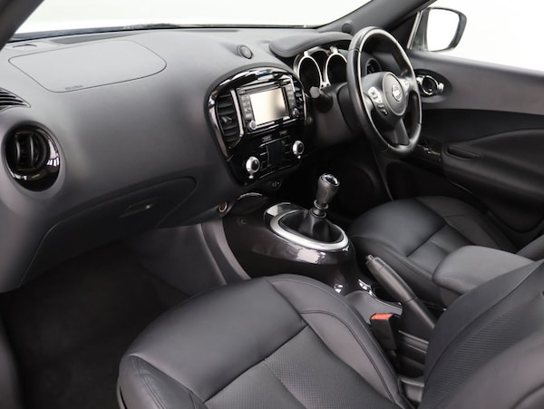 Used Nissan Juke 2017 for sale - 76301145: Photo 25
