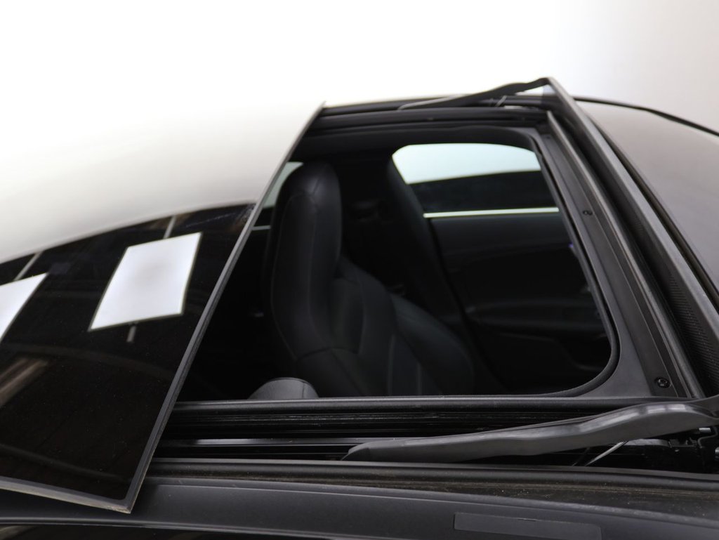 Used Mercedes-Benz CLA 2021 for sale - 76300861: Photo 2