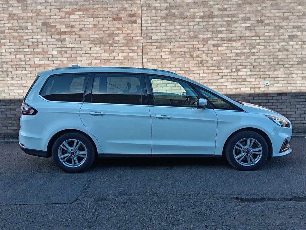 Used Ford Galaxy 2022 for sale - 76542000: Photo 2