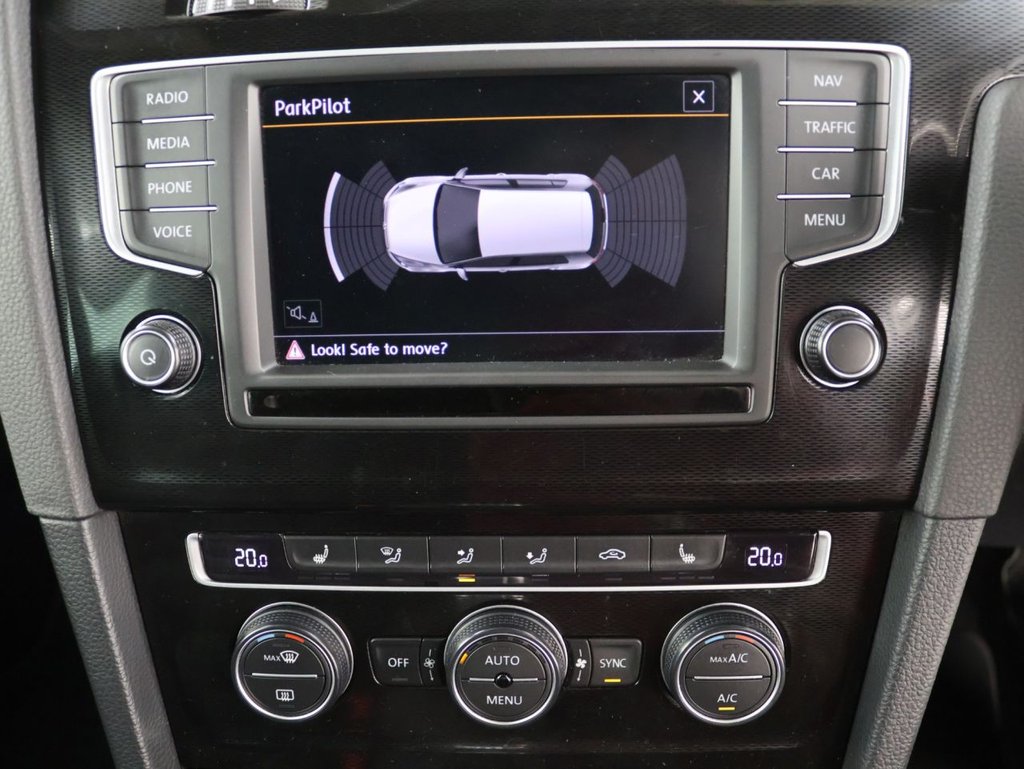 Used Volkswagen Golf 2016 for sale - 76542038: Photo 14