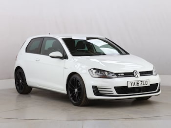 Used Volkswagen Golf 2016 for sale - 76542038: Photo