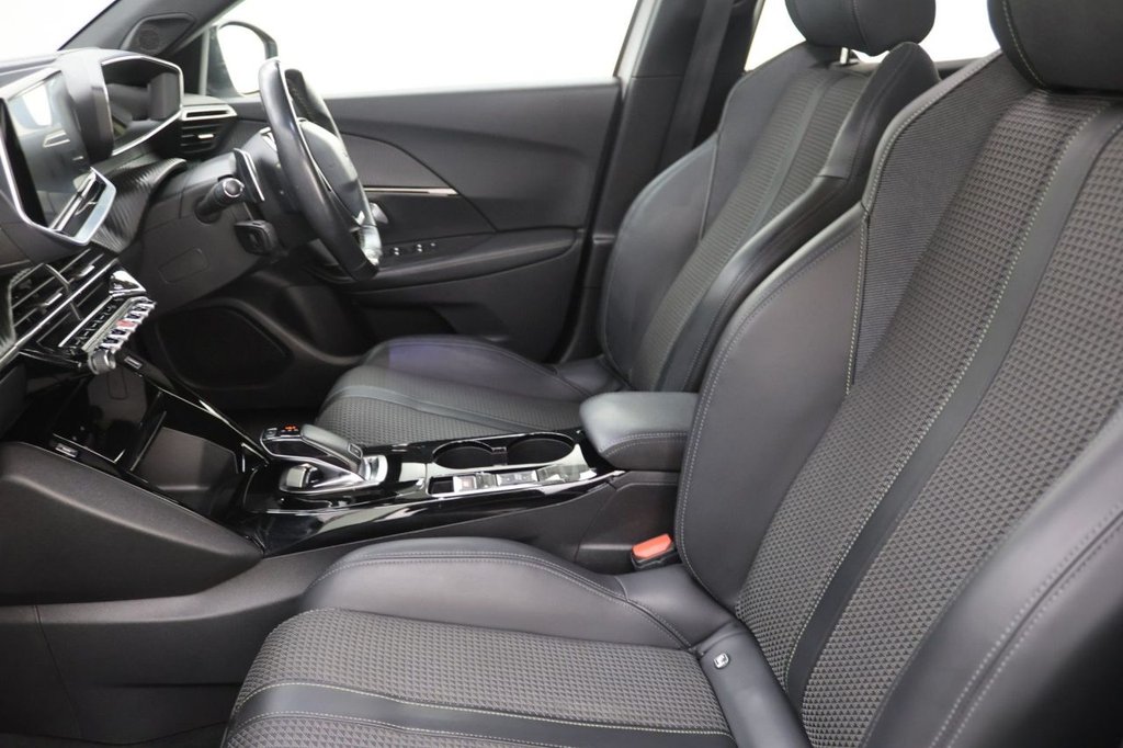 Used Peugeot 2008 2020 for sale - 77576055: Photo 25