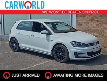 Volkswagen - Golf