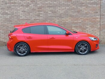 Used Ford Focus 2019 for sale - 77765016: Photo