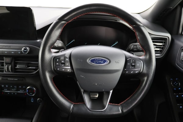 Used Ford Focus 2018 for sale - 76301026: Photo 20