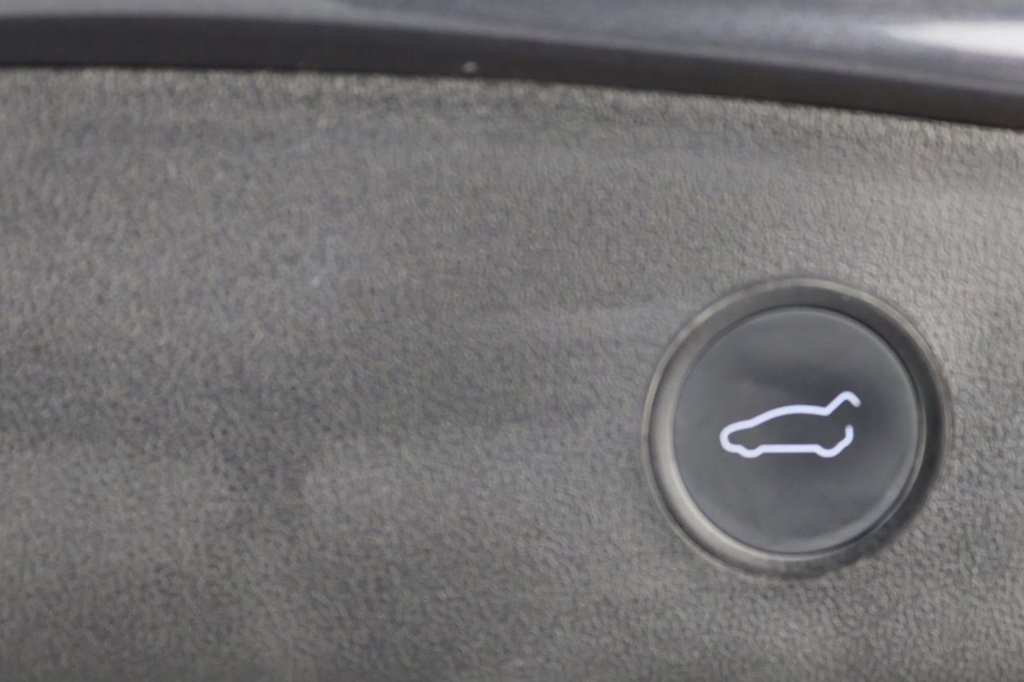 Used Tesla Model 3 2021 for sale - 76973338: Photo 25