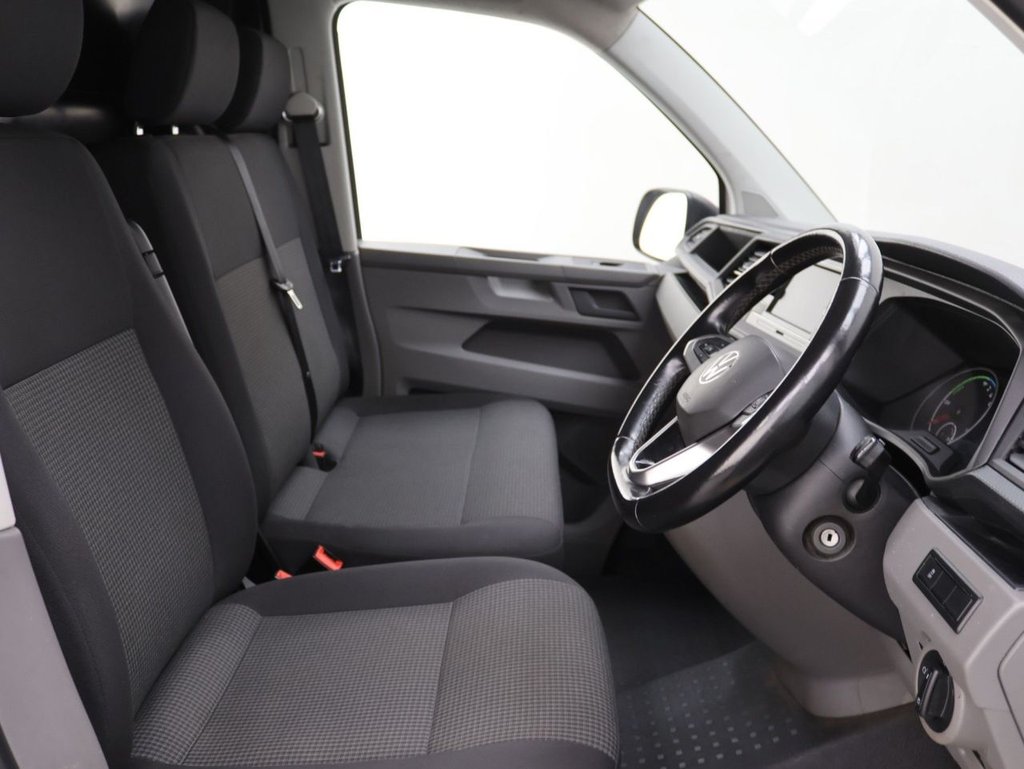 Used Volkswagen Transporter 2021 for sale - 77647977: Photo 12