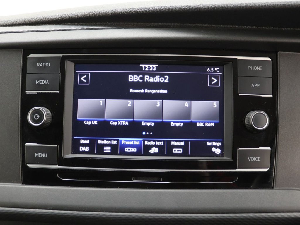 Used Volkswagen Transporter 2021 for sale - 77647977: Photo 13