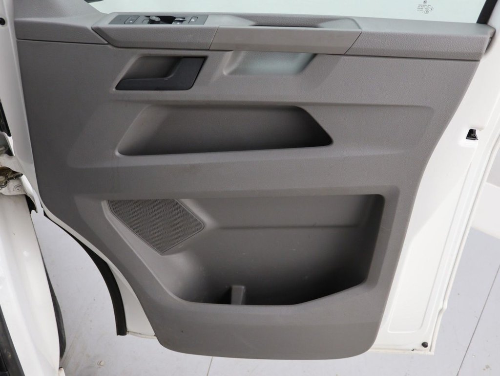 Used Volkswagen Transporter 2021 for sale - 77647977: Photo 21