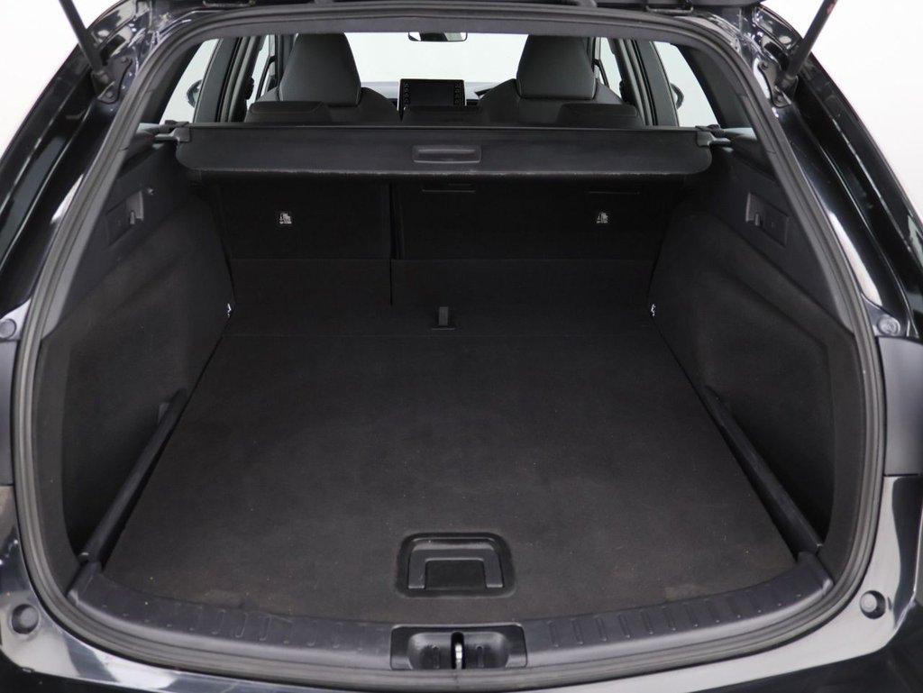 Used Toyota Corolla 2022 for sale - 76740096: Photo 24