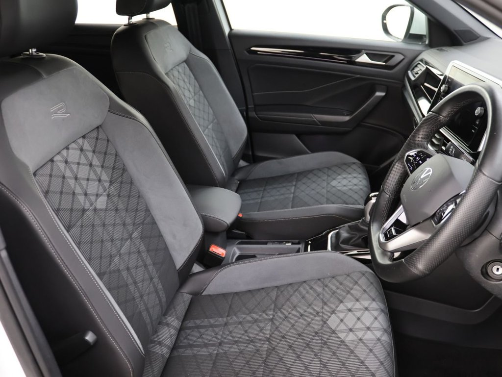 Used Volkswagen T-Roc 2022 for sale - 76301056: Photo 12