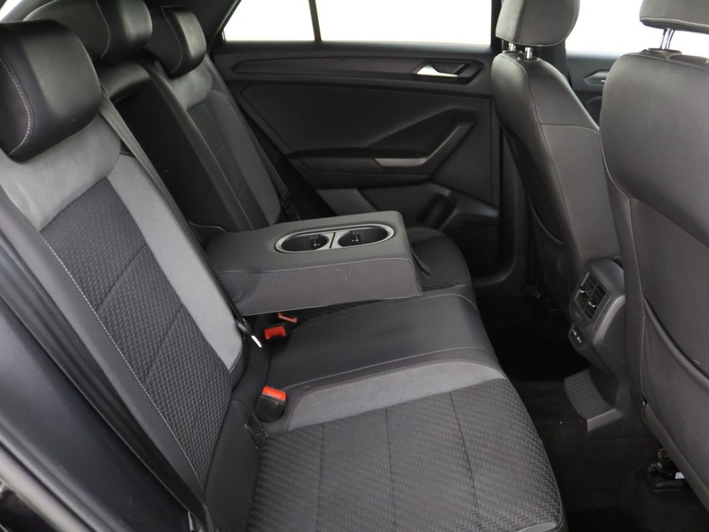Used Volkswagen T-Roc 2021 for sale - 76591177: Photo 17