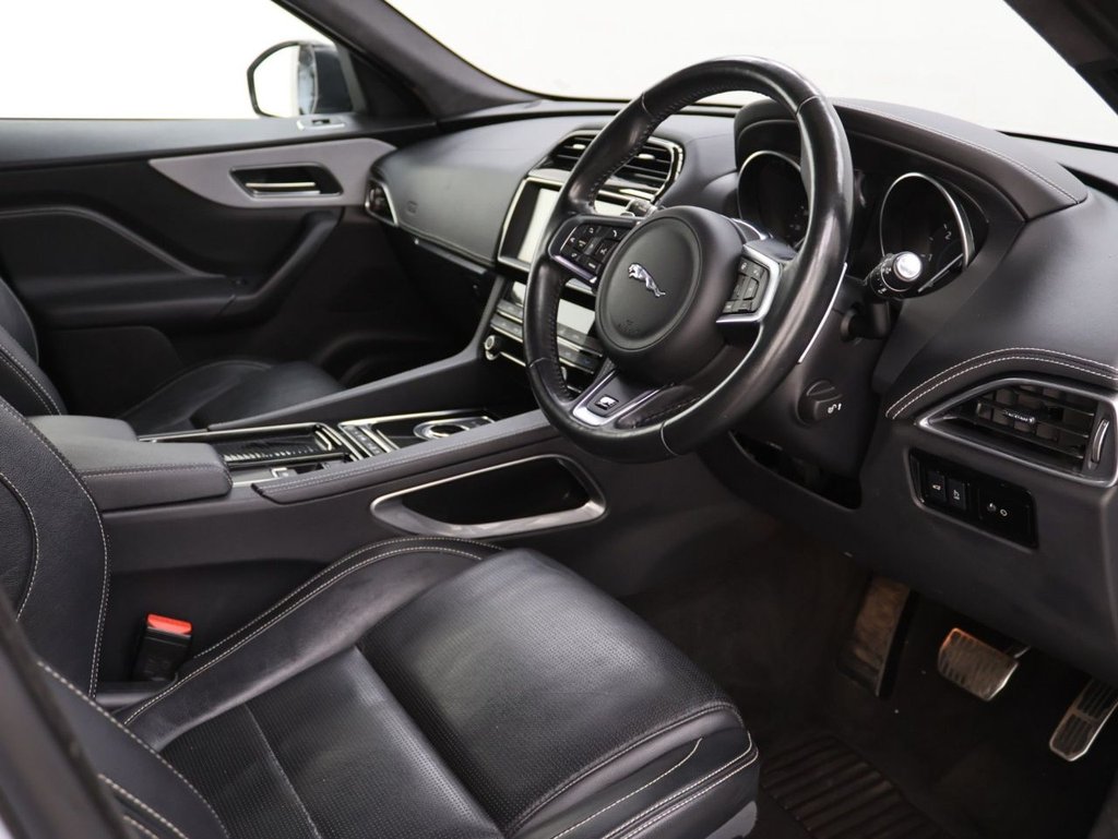 Used Jaguar F-Pace 2019 for sale - 77132971: Photo 12