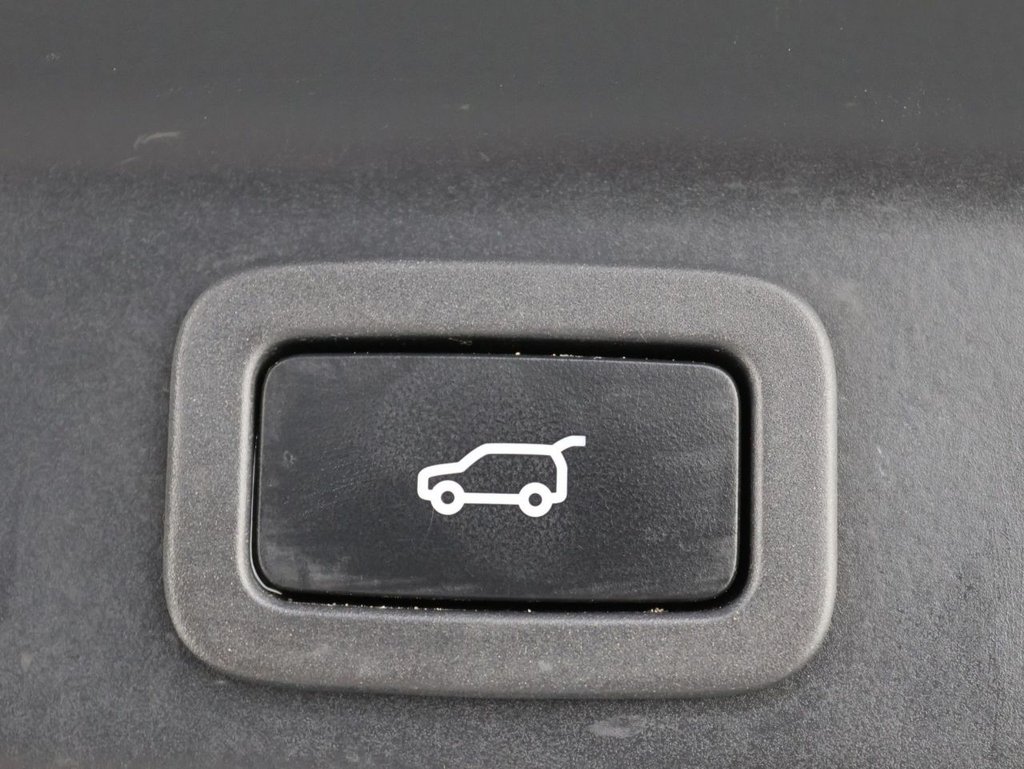 Used Jaguar F-Pace 2019 for sale - 77132971: Photo 27