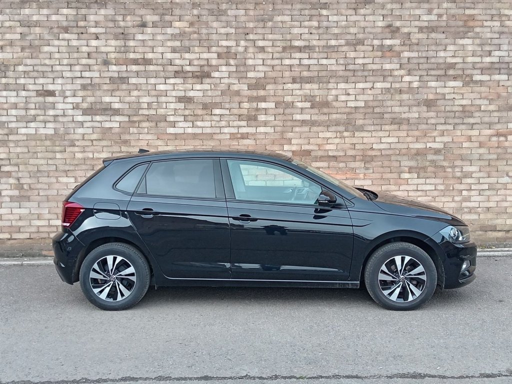 Used Volkswagen Polo 2021 for sale - 76542035: Photo 2