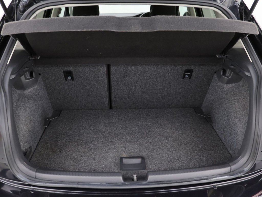 Used Volkswagen Polo 2021 for sale - 76542035: Photo 25