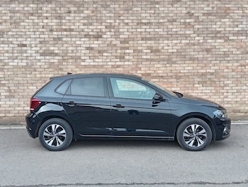 Used Volkswagen Polo 2021 for sale - 76542035: Photo