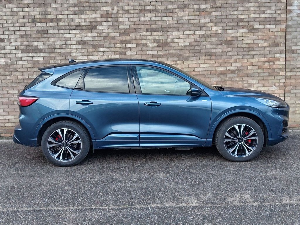 Used Ford Kuga 2022 for sale - 76632003: Photo 2