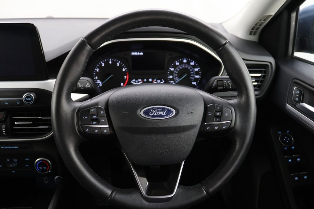 Used Ford Focus 2019 for sale - 76985927: Photo 19