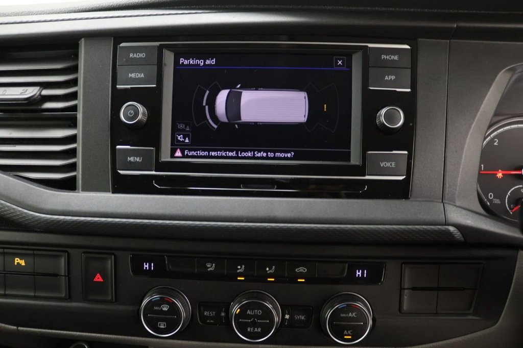 Used Volkswagen Transporter Shuttle 2020 for sale - 77654896: Photo 14