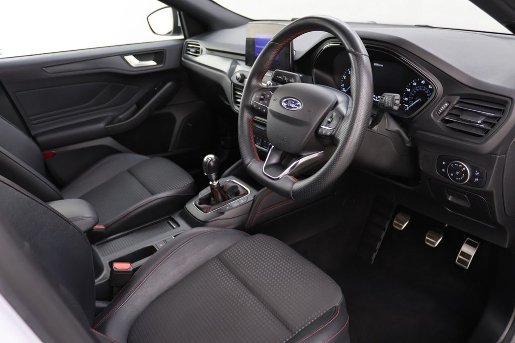 Used Ford Focus 2020 for sale - 76542046: Photo 12