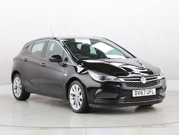 Used Vauxhall Astra 2017 for sale - 76542017: Photo