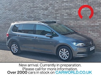 Used Volkswagen Touran 2019 for sale - 79046004: Photo