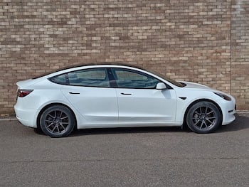 Used Tesla Model 3 2022 for sale - 79686752: Photo