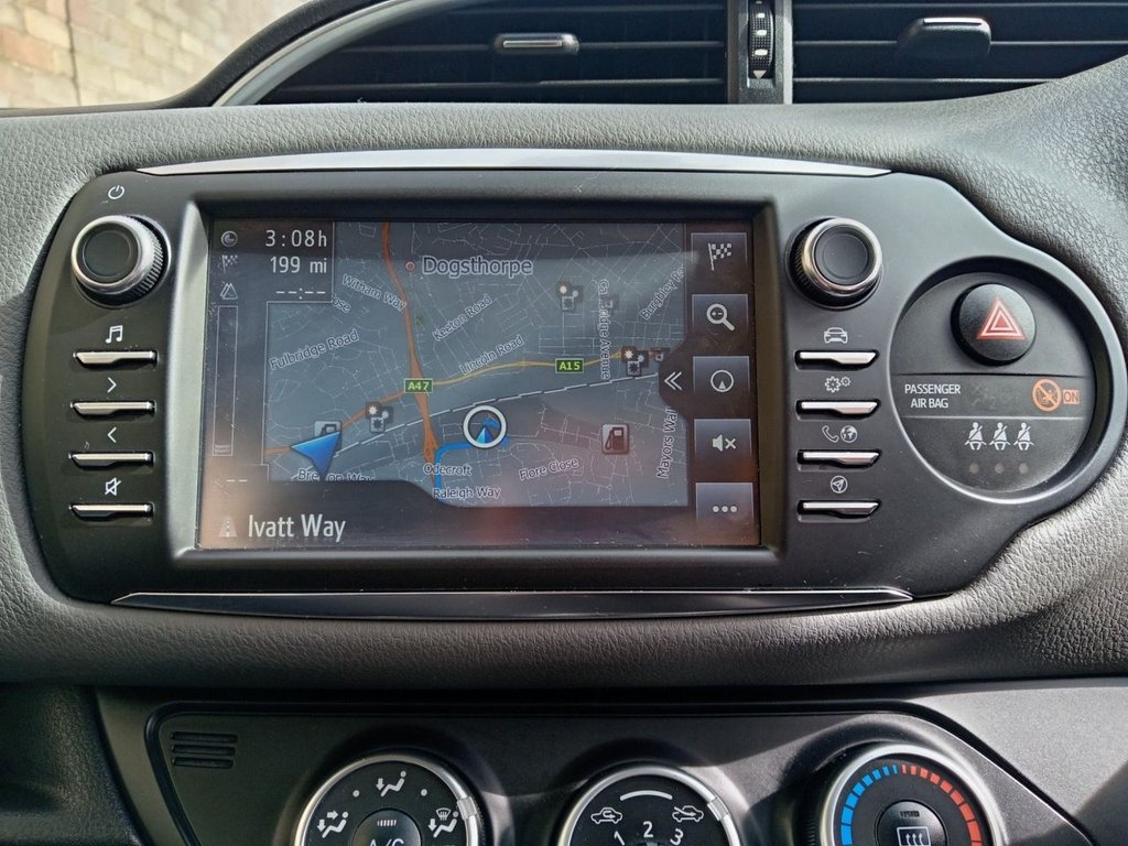 Used Toyota Yaris 2019 for sale - 77879505: Photo 10