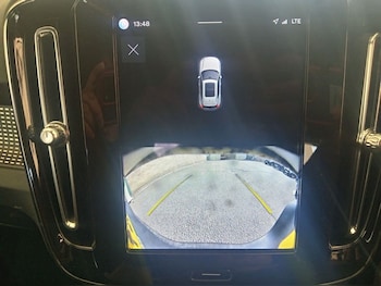 Used Volvo XC40 2024 for sale - 79607639: Photo