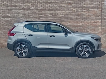 Used Volvo XC40 2024 for sale - 79607639: Photo