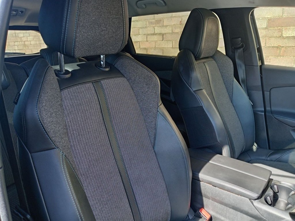 Used Peugeot 5008 2021 for sale - 78030204: Photo 8