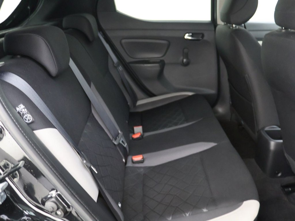 Used Nissan Micra 2018 for sale - 76542124: Photo 16