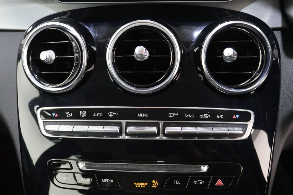 Used Mercedes-Benz C Class 2019 for sale - 76841040: Photo 16