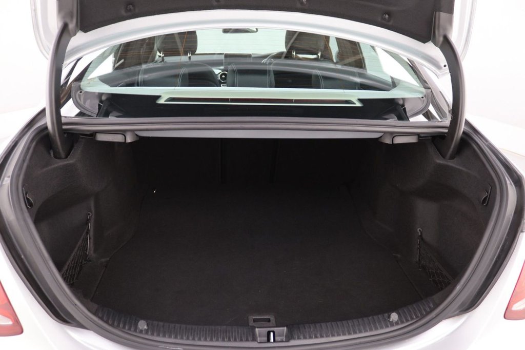 Used Mercedes-Benz C Class 2019 for sale - 76841040: Photo 25