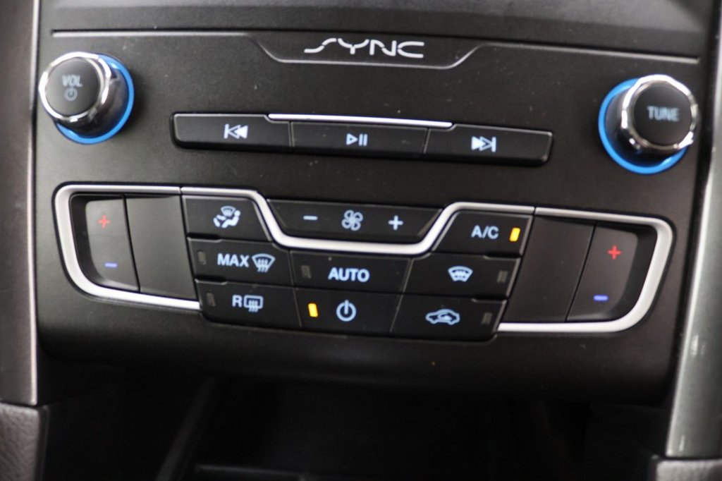 Used Ford Mondeo 2020 for sale - 76923411: Photo 14