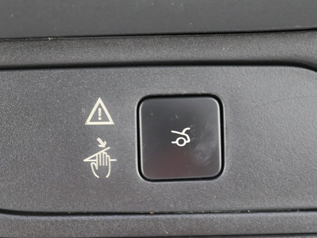 Used Citroen Grand C4 Picasso 2019 for sale - 77765014: Photo 30