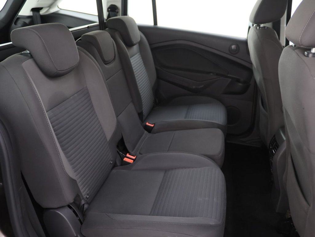 Used Ford Grand C-Max 2018 for sale - 76406133: Photo 17