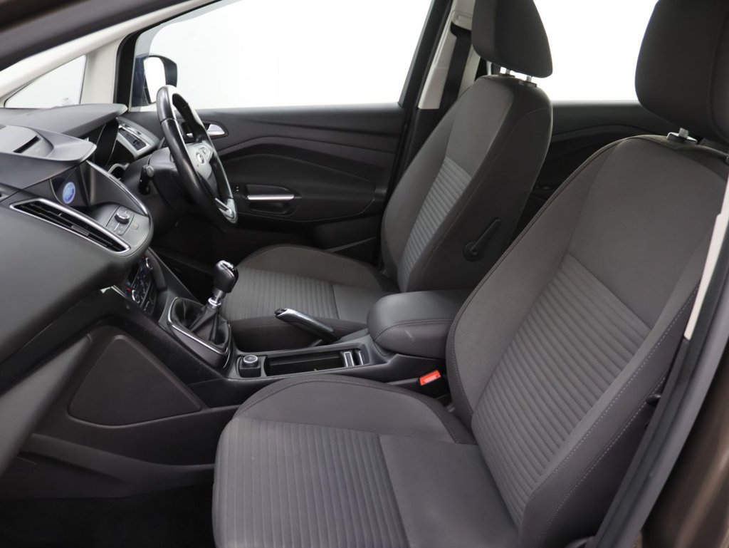 Used Ford Grand C-Max 2018 for sale - 76406133: Photo 25