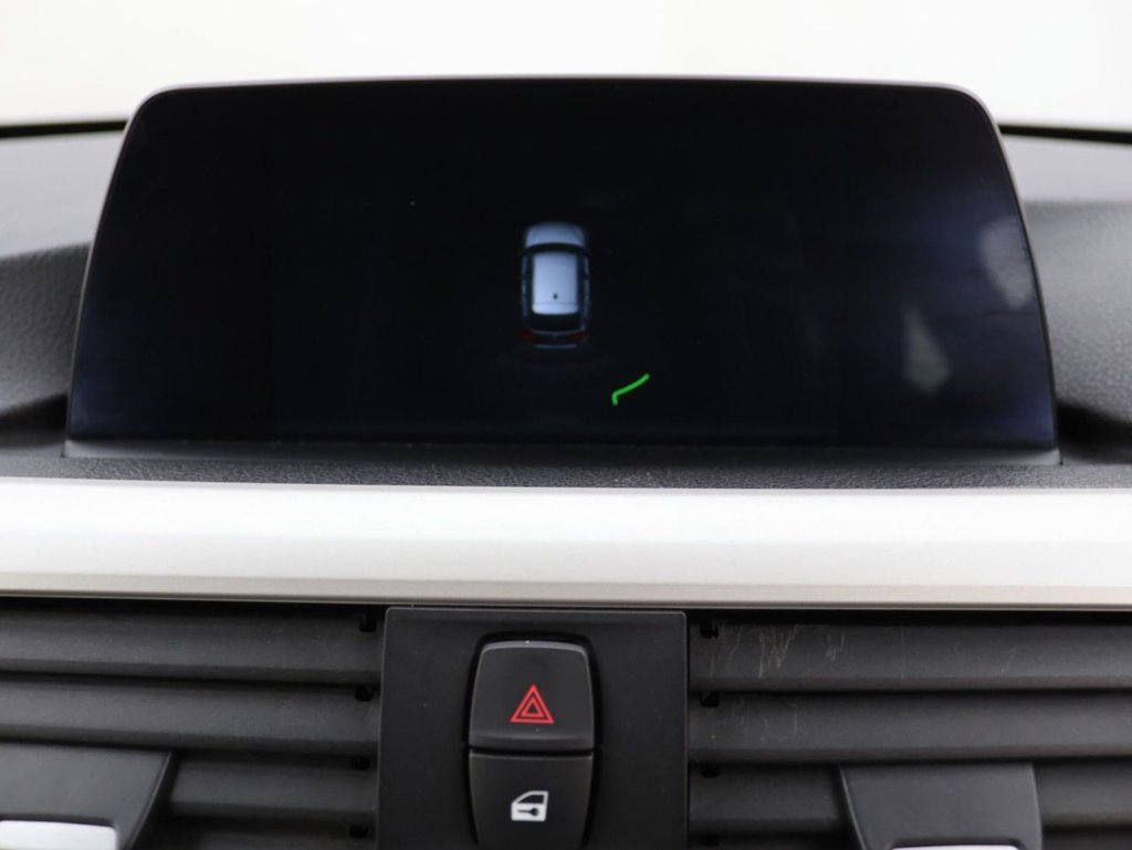 Used BMW 3 Series 2018 for sale - 76768197: Photo 15