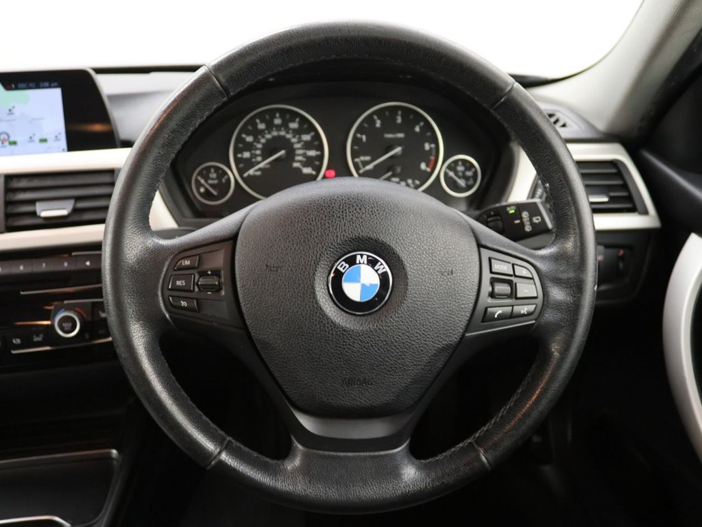 Used BMW 3 Series 2018 for sale - 76768197: Photo 20