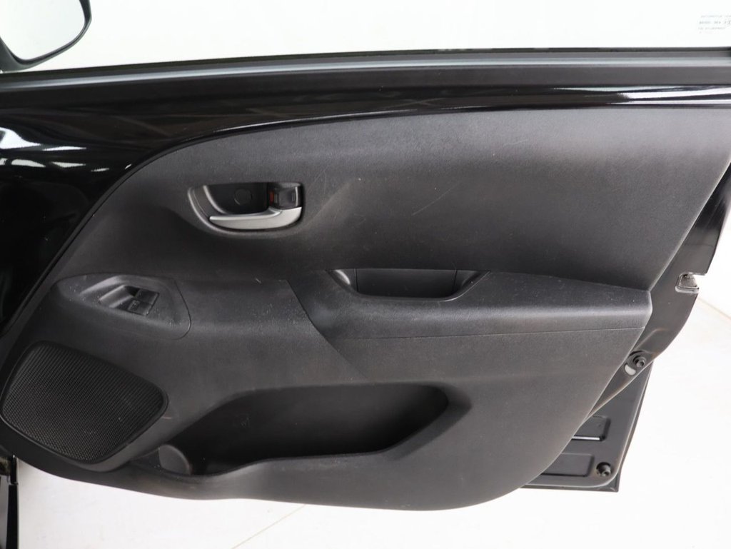 Used Toyota AYGO 2021 for sale - 77014227: Photo 25