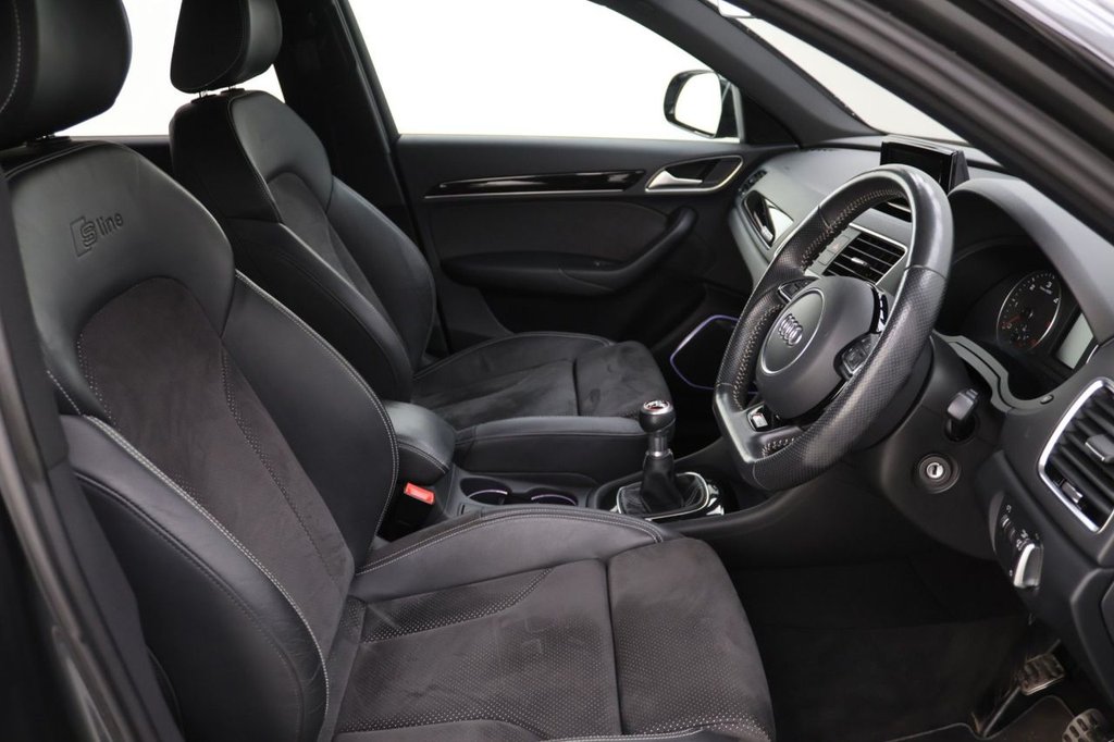 Used Audi Q3 2018 for sale - 77153029: Photo 12