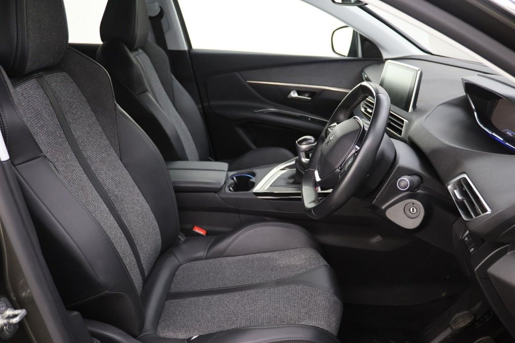 Used Peugeot 3008 2020 for sale - 77250086: Photo 12