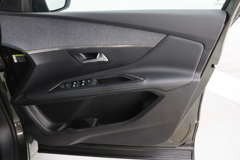 Used Peugeot 3008 2020 for sale - 77250086: Photo 26