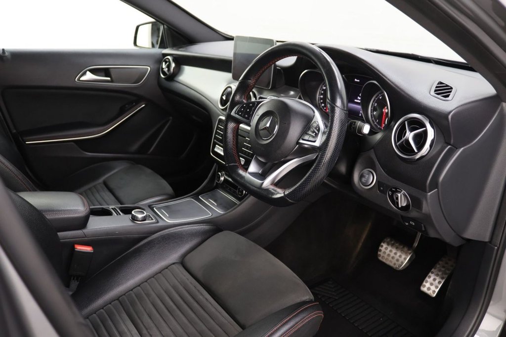 Used Mercedes-Benz GLA 2020 for sale - 76698373: Photo 10