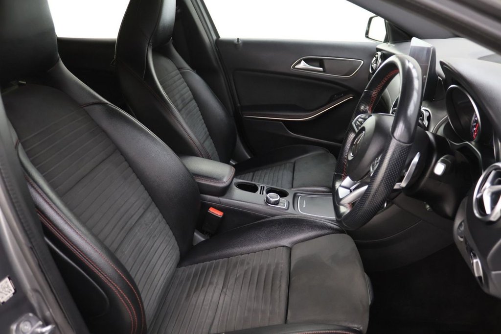 Used Mercedes-Benz GLA 2020 for sale - 76698373: Photo 12